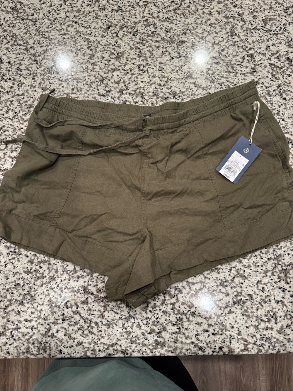 Women’s Olive Green Pull-On Casual Shorts